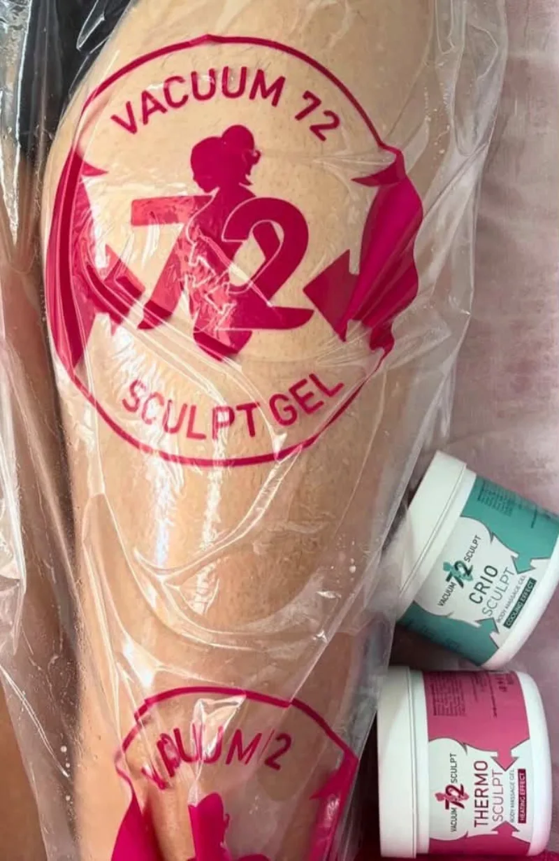 Vacuum 72 Sculpting Behandlung mit Sculpt Gel in Anwendung